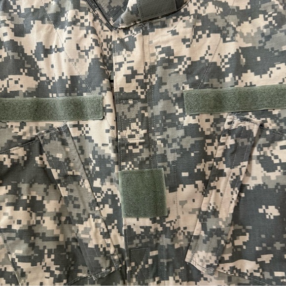Army Combat Uniform Coat, Digital Camo Men's Regular Small - Picture 5 of 14
